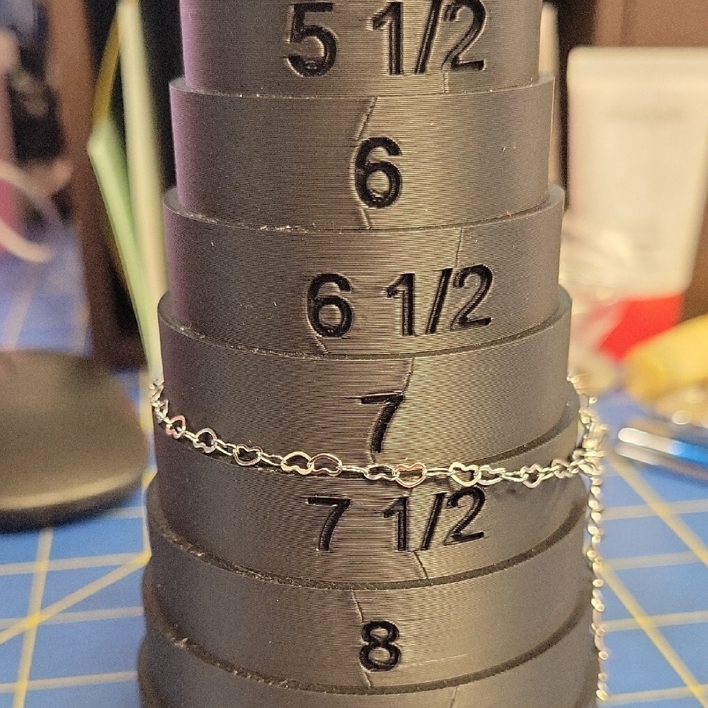 Silver Tone Heart Chain 7.25" Bracelet